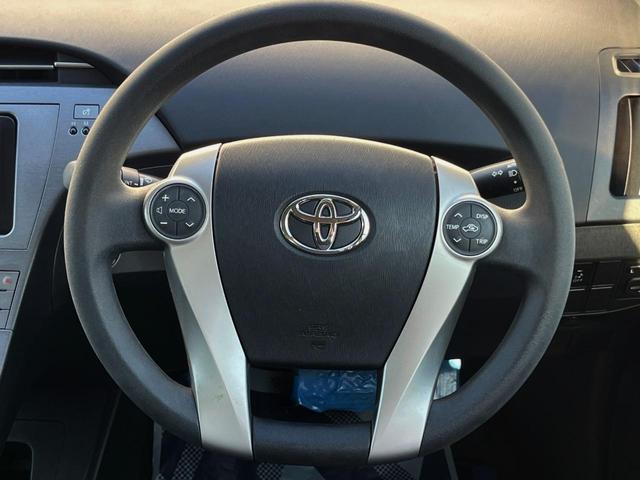 プリウス Ｓ　スマートキー　ＨＩＤヘッド　純正１５インチアルミ　オートライト　オートエアコン　ＣＤ　ＤＶＤ再生　フルセグ（9枚目）