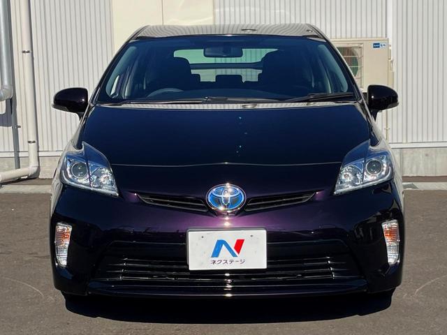 プリウス Ｓ　スマートキー　ＨＩＤヘッド　純正１５インチアルミ　オートライト　オートエアコン　ＣＤ　ＤＶＤ再生　フルセグ（12枚目）