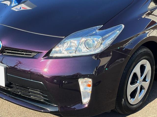 プリウス Ｓ　スマートキー　ＨＩＤヘッド　純正１５インチアルミ　オートライト　オートエアコン　ＣＤ　ＤＶＤ再生　フルセグ（32枚目）