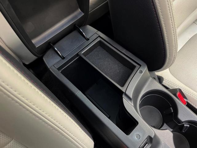 ＣＸ－５ ＸＤ　Ｌパッケージ　ディーゼル（軽油）　サンルーフ　バックカメラ　ＢＯＳＥサウンド　レーダークルーズ　レザーシート　スマートキー　ＬＥＤヘッド　ＥＴＣ　純正１９インチアルミ　車線逸脱警報　オートライト　デュアルエアコン（53枚目）