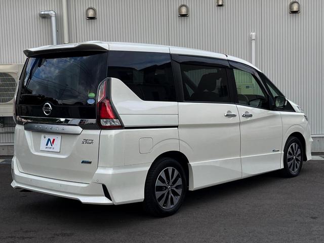 セレナ ハイウェイスター　両側電動ドア　全周囲カメラ　衝突被害軽減システム　レーダークルーズ　ドラレコ　コーナーセンサー　スマートキー　ＬＥＤヘッド　ビルトインＥＴＣ　純正１６インチアルミ　車線逸脱警報　オートライト（23枚目）