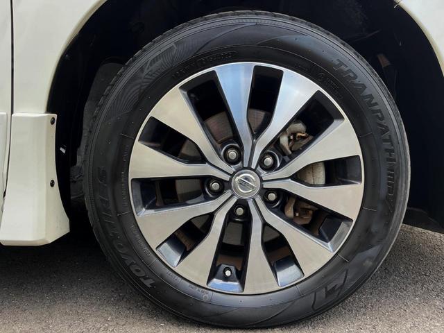 セレナ ハイウェイスター　両側電動ドア　全周囲カメラ　衝突被害軽減システム　レーダークルーズ　ドラレコ　コーナーセンサー　スマートキー　ＬＥＤヘッド　ビルトインＥＴＣ　純正１６インチアルミ　車線逸脱警報　オートライト（31枚目）