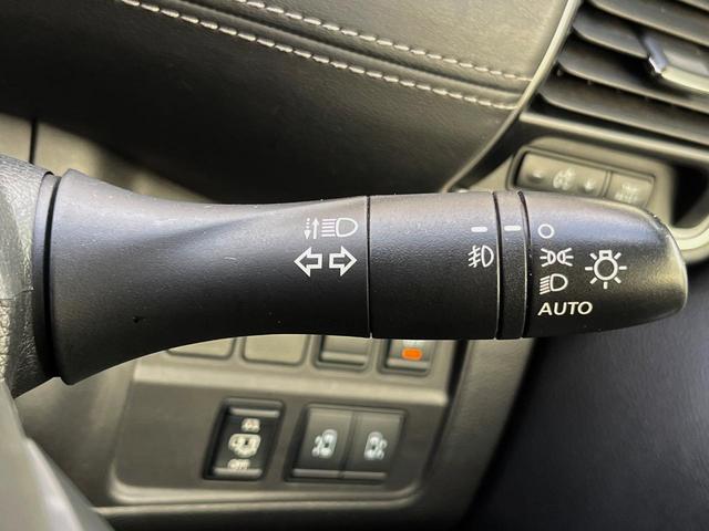 セレナ ハイウェイスター　両側電動ドア　全周囲カメラ　衝突被害軽減システム　レーダークルーズ　ドラレコ　コーナーセンサー　スマートキー　ＬＥＤヘッド　ビルトインＥＴＣ　純正１６インチアルミ　車線逸脱警報　オートライト（51枚目）