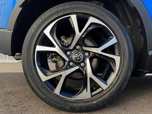 C-HR G バックカメラ 衝突被害軽減システム レーダークルーズ ハーフレザーシート ドラレコ コーナーセンサー スマートキー LEDヘッド ビルトインETC 純正18インチアルミ 車線逸脱警報 オートライト(25枚目)