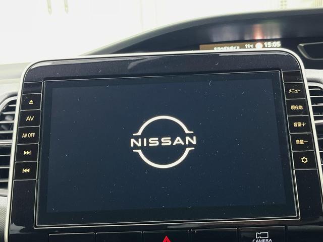 セレナ ＸＶ　純正１０型ナビ　両側電動ドア　全周囲カメラ　衝突被害軽減システム　ドラレコ　コーナーセンサー　スマートキー　ＬＥＤヘッド　ビルトインＥＴＣ　クルコン　車線逸脱警報　オートエアコン　リアエアコン（3枚目）