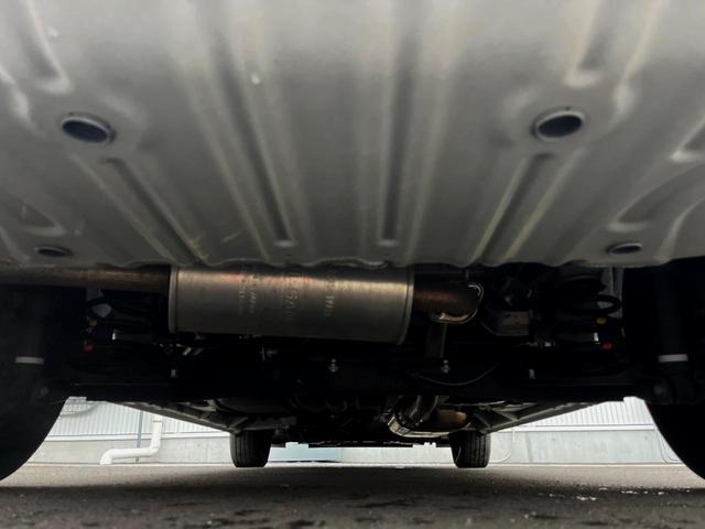 セレナ ＸＶ　純正１０型ナビ　両側電動ドア　全周囲カメラ　衝突被害軽減システム　ドラレコ　コーナーセンサー　スマートキー　ＬＥＤヘッド　ビルトインＥＴＣ　クルコン　車線逸脱警報　オートエアコン　リアエアコン（19枚目）