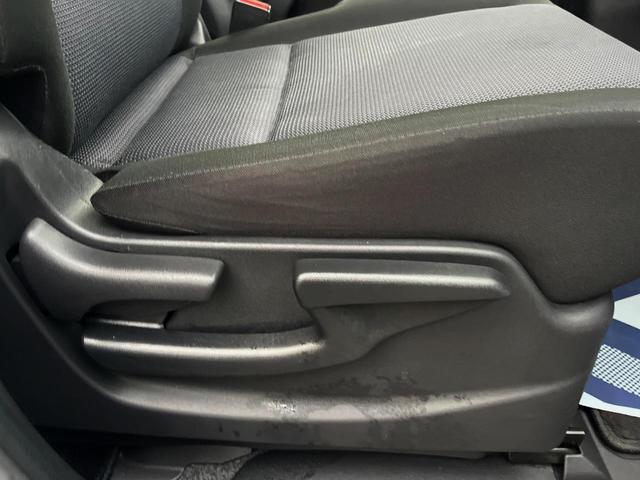 セレナ ＸＶ　純正１０型ナビ　両側電動ドア　全周囲カメラ　衝突被害軽減システム　ドラレコ　コーナーセンサー　スマートキー　ＬＥＤヘッド　ビルトインＥＴＣ　クルコン　車線逸脱警報　オートエアコン　リアエアコン（31枚目）