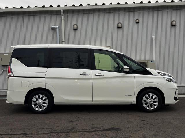 セレナ ＸＶ　純正１０型ナビ　両側電動ドア　全周囲カメラ　衝突被害軽減システム　ドラレコ　コーナーセンサー　スマートキー　ＬＥＤヘッド　ビルトインＥＴＣ　クルコン　車線逸脱警報　オートエアコン　リアエアコン（37枚目）