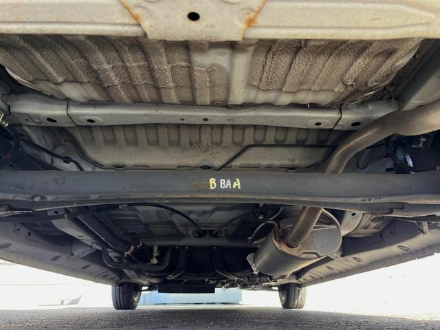 Ｎ－ＯＮＥ ツアラー・Ｌパッケージ　バックカメラ　スマートキー　ＨＩＤヘッド　ＥＴＣ　クルコン　純正１４インチアルミ　オートライト　オートエアコン　ＣＤ　ＤＶＤ再生　地デジ　パドルシフト（21枚目）