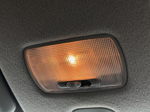 Ｎ－ＯＮＥ ツアラー・Ｌパッケージ　バックカメラ　スマートキー　ＨＩＤヘッド　ＥＴＣ　クルコン　純正１４インチアルミ　オートライト　オートエアコン　ＣＤ　ＤＶＤ再生　地デジ　パドルシフト（52枚目）