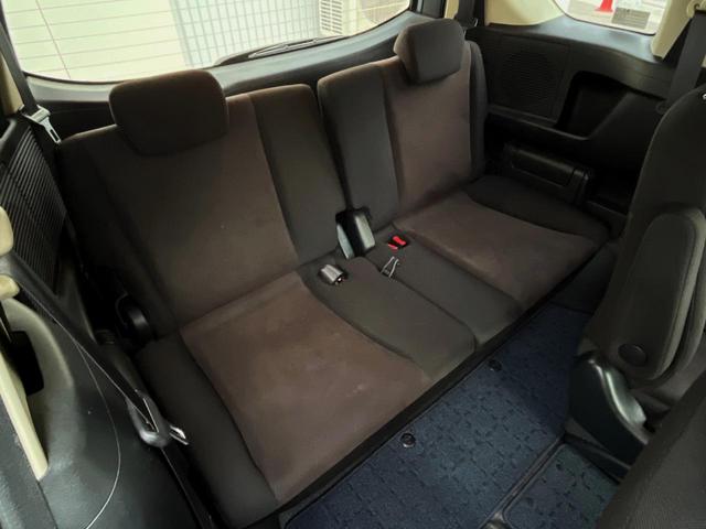 フリード Ｇ　ハイウェイエディション　電動スライドドア　ＨＤＤナビ　バックカメラ　ＨＩＤヘッド　ビルトインＥＴＣ　オートライト　オートエアコン　ＤＶＤ再生　地デジ（12枚目）