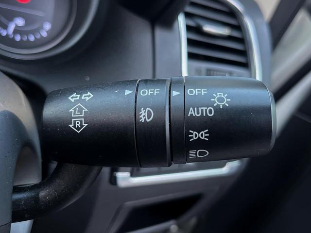 ＣＸ－５ ＸＤ　Ｌパッケージ　ディーゼル（軽油）　バックカメラ　ＢＯＳＥサウンド　レーダークルーズ　レザーシート　コーナーセンサー　スマートキー　ＨＩＤヘッド　ＥＴＣ　純正１９インチアルミ　オートハイビーム　オートライト（45枚目）