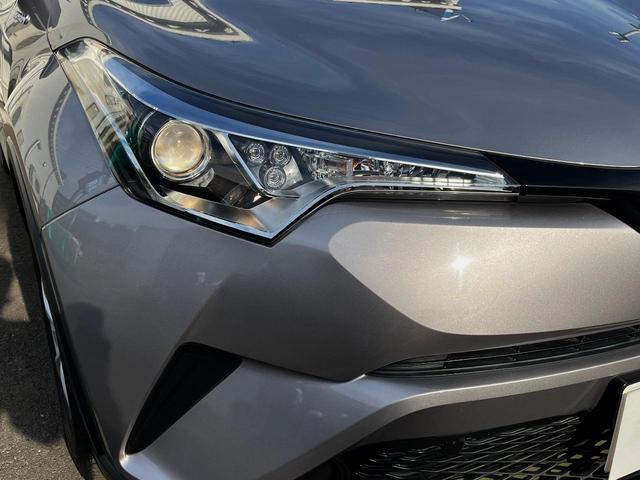 Ｃ－ＨＲ Ｓ　純正ＳＤナビ　バックカメラ　衝突被害軽減システム　レーダークルーズ　ドラレコ　スマートキー　ビルトインＥＴＣ　純正１７インチアルミ　車線逸脱警報　オートライト　デュアルエアコン　Ｂｌｕｅｔｏｏｔｈ（14枚目）