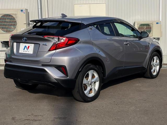 Ｃ－ＨＲ Ｓ　純正ＳＤナビ　バックカメラ　衝突被害軽減システム　レーダークルーズ　ドラレコ　スマートキー　ビルトインＥＴＣ　純正１７インチアルミ　車線逸脱警報　オートライト　デュアルエアコン　Ｂｌｕｅｔｏｏｔｈ（19枚目）