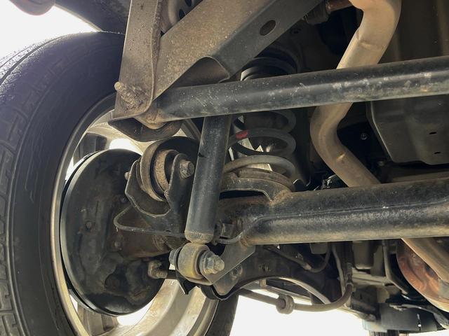 スクラムワゴン ＰＺターボ　電動スライドドア　ＨＤＤナビ　ＨＩＤヘッド　ＥＴＣ　純正１４インチアルミ　オートエアコン　ＣＤ　地デジ（20枚目）