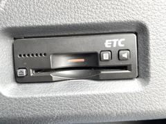 【ＥＴＣ】高速道路の料金所をストレスなく通過！話題のスポットやサービスエリアに多い「スマートIntercooler」利用時は必須のアイテムです。当店でセットアップを実施、ご納車当日からすぐにご利用いただけます！ 7