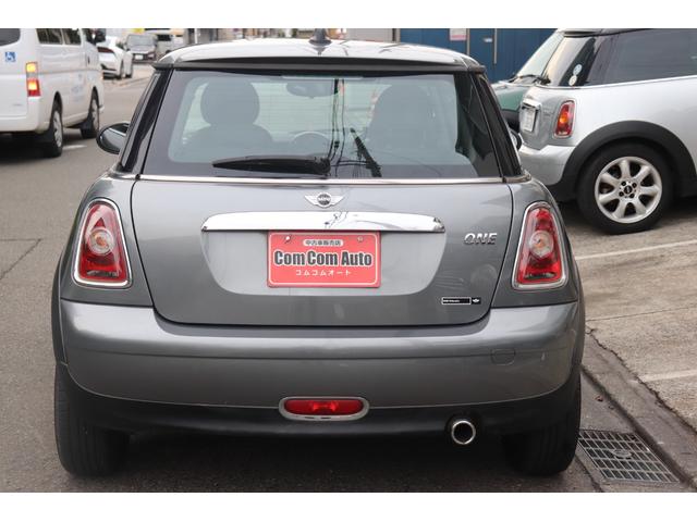 ＭＩＮＩ クーパー　オートエアコン　ＡＢＳ　パワーステアリング　パワーウィンドウ　運転席エアバッグ　カーテンエアバッグ　ダブルエアバッグ（10枚目）