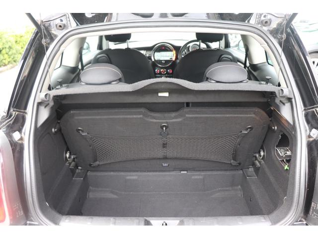 ＭＩＮＩ クーパー　運転席エアバッグ　カーテンエアバッグ　ＰＷ　ＡＢＳ　エアコン　パワーステアリング　運転席助手席エアバック（16枚目）