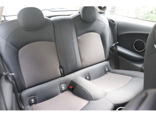 ＭＩＮＩ クーパー　運転席エアバッグ　カーテンエアバッグ　ＰＷ　ＡＢＳ　エアコン　パワーステアリング　運転席助手席エアバック（36枚目）