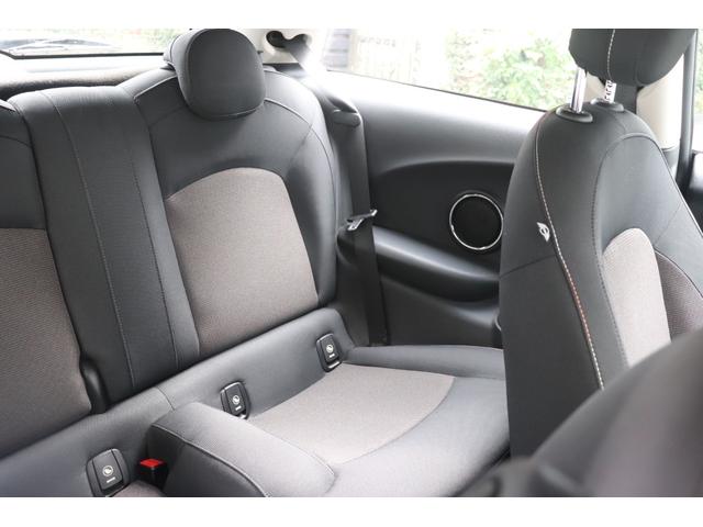 ＭＩＮＩ クーパー　運転席エアバッグ　カーテンエアバッグ　ＰＷ　ＡＢＳ　エアコン　パワーステアリング　運転席助手席エアバック（37枚目）