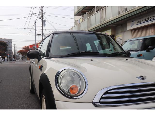 MINI クーパー クラブマン Wエアバック カーテンエアバッグ AAC 運転席エアバッグ パワステ パワーウィンドウ ABS(23枚目)