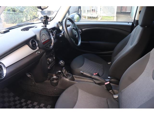 ＭＩＮＩ ワン　パワーウインドウ　エアコン　サイドエアバッグ　運転席エアバッグ　ＡＢＳ　パワーステアリング　助手席エアバック（15枚目）