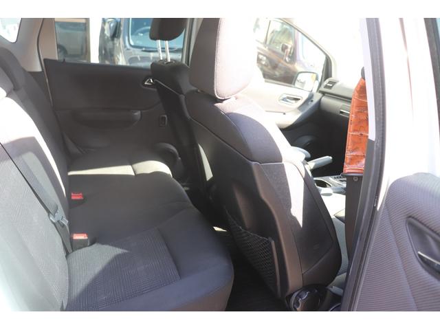 Ａクラス Ａ１８０　ＡＢＳ　エアコン　オートクルーズコントロール　パワーステアリング（28枚目）