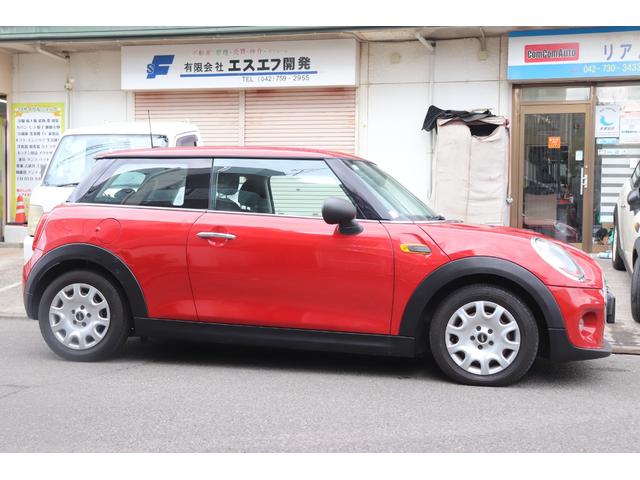 ＭＩＮＩ ワン　パワステ　パワーウインド　サイドエアバッグ　マニュアルエアコン　Ｂｌｕｅｔｏｏｔｈ接続　助手席エアバッグ　ＡＢＳ　オートクルーズコントロール　運転席エアバッグ（5枚目）