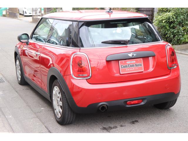 ＭＩＮＩ ワン　パワステ　パワーウインド　サイドエアバッグ　マニュアルエアコン　Ｂｌｕｅｔｏｏｔｈ接続　助手席エアバッグ　ＡＢＳ　オートクルーズコントロール　運転席エアバッグ（7枚目）