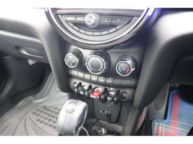 ＭＩＮＩ ワン　パワステ　パワーウインド　サイドエアバッグ　マニュアルエアコン　Ｂｌｕｅｔｏｏｔｈ接続　助手席エアバッグ　ＡＢＳ　オートクルーズコントロール　運転席エアバッグ（22枚目）