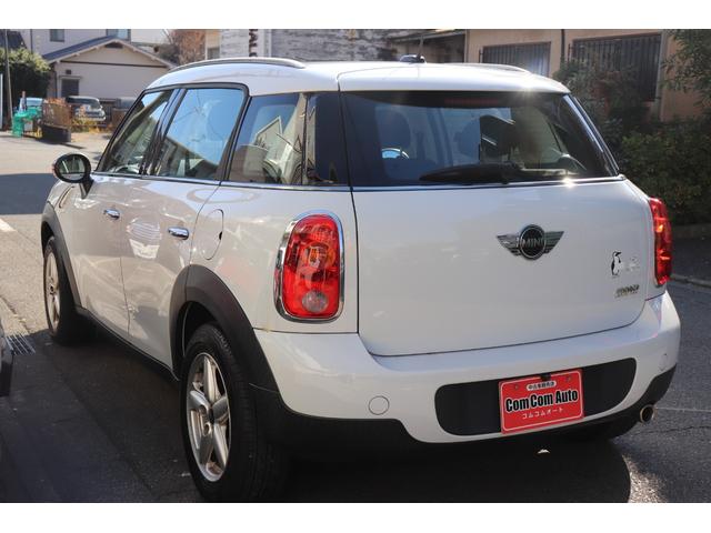 ＭＩＮＩ クーパー　クロスオーバー　パワーウィンドウ　ＷエアＢ　エアバック　パワステ　エアコン　ＡＢＳ　サイドエアバック（3枚目）