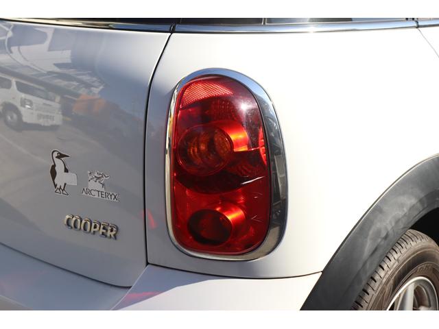 ＭＩＮＩ クーパー　クロスオーバー　パワーウィンドウ　ＷエアＢ　エアバック　パワステ　エアコン　ＡＢＳ　サイドエアバック（5枚目）