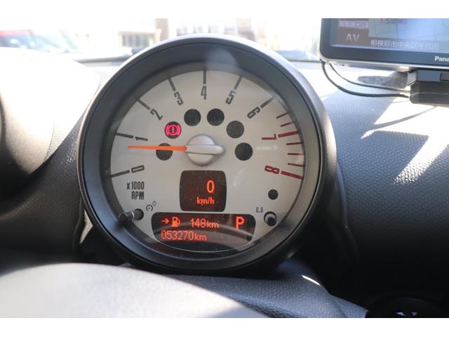 ＭＩＮＩ クーパー　クロスオーバー　パワーウィンドウ　ＷエアＢ　エアバック　パワステ　エアコン　ＡＢＳ　サイドエアバック（7枚目）