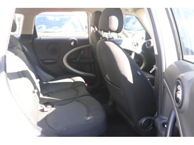 ＭＩＮＩ クーパー　クロスオーバー　パワーウィンドウ　ＷエアＢ　エアバック　パワステ　エアコン　ＡＢＳ　サイドエアバック（15枚目）