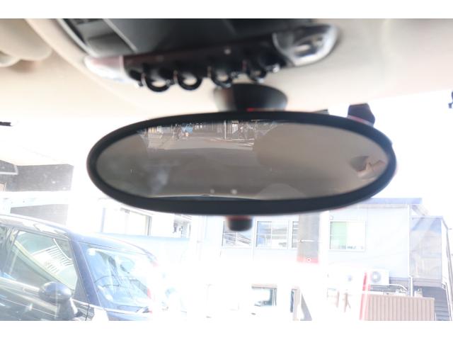 ＭＩＮＩ クーパー　クロスオーバー　パワーウィンドウ　ＷエアＢ　エアバック　パワステ　エアコン　ＡＢＳ　サイドエアバック（19枚目）