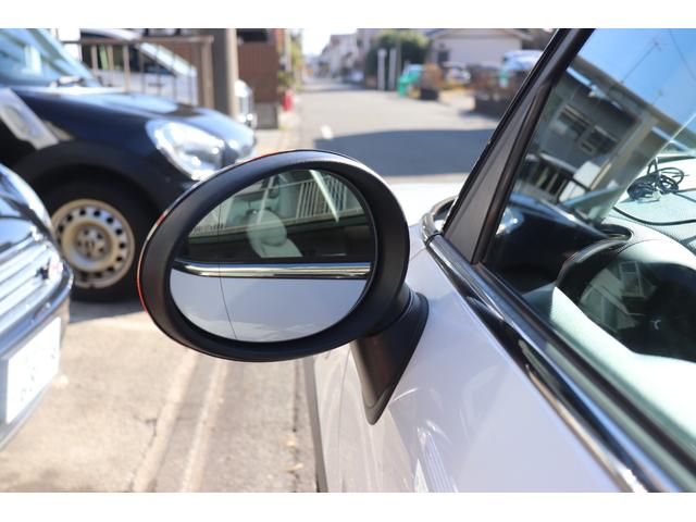 ＭＩＮＩ クーパー　クロスオーバー　パワーウィンドウ　ＷエアＢ　エアバック　パワステ　エアコン　ＡＢＳ　サイドエアバック（32枚目）