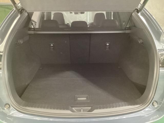 CX-5 2.2 XD エクスクルーシブ モード ディーゼルターボ 4 4WD ワンオーナー 360モニター ETC BOSE 1オーナー車 地デジ レーンキープ 盗難防止装置 本革シート Bluetooth対応 キーレス 記録簿 LED クリアランスソナー AWD(11枚目)