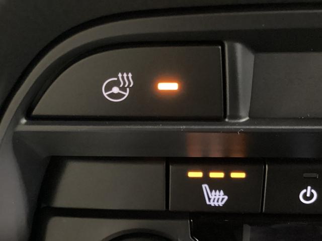 CX-8 2.2 XD Lパッケージ ディーゼルターボ 4WD 7人乗り ワンオーナー ETC2.0 360モニター パワーリアゲート オートリアゲート 定期点検記録簿 DVD再生機能 レーンキープ 本革シート Bluetooth接続 クリアランスソナー ヒーター(22枚目)