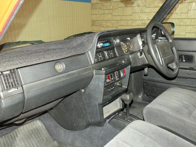 ２４０ワゴン ２４０タックワゴン　後期最終型・限定車　革巻ステア　ブラックインテリア　コロナホイール　エアバック　キーレス　社外コンポ　当店メンテナンス車輛（18枚目）