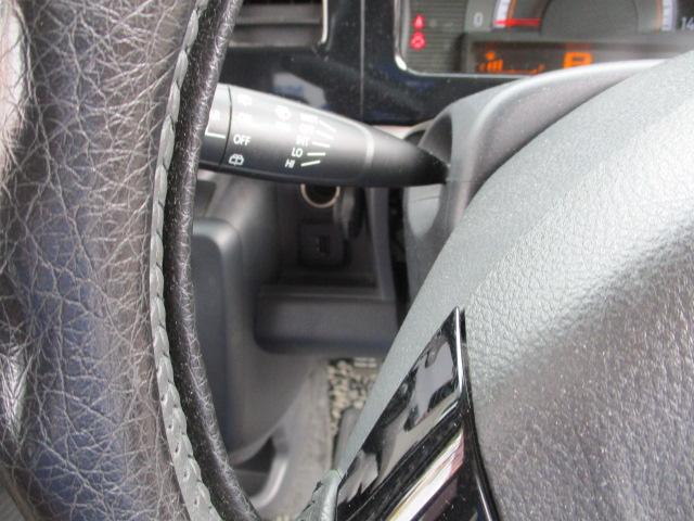 ＭＲワゴン Ｔ　ダブルエアバッグ　ＰＳ　ＰＷ　盗難防止装置　オートエアコン　ＡＢＳ　運転席エアバッグ　衝突安全ボディ　バックカメラ　スマートキー　プッシュスタート　インタークーラーターボ　純正アルミホイール　ＥＴＣ（10枚目）