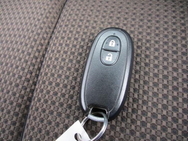 ＭＲワゴン Ｔ　ダブルエアバッグ　ＰＳ　ＰＷ　盗難防止装置　オートエアコン　ＡＢＳ　運転席エアバッグ　衝突安全ボディ　バックカメラ　スマートキー　プッシュスタート　インタークーラーターボ　純正アルミホイール　ＥＴＣ（13枚目）