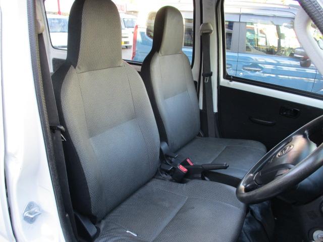 ハイゼットカーゴ スペシャルクリーンＳＡＩＩＩ　スマートアシストＩＩＩ　ハイルーフ　アイドリングストップ　４速おースマートアシストＩＩＩ　ハイルーフ　アイドリングストップ　４速オートマ車　エアコン　パワステ　ルーフキャリア　市販ナビ　バックカメラ（10枚目）