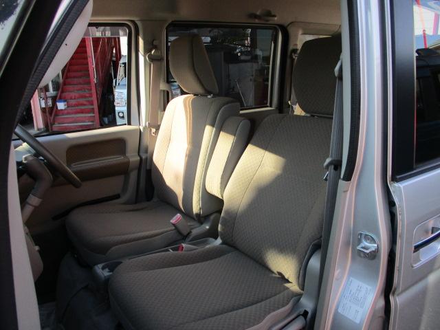 エブリイワゴン 　６６０ウィズ　福祉車両　車いす移動車　車いす電動固定式　リヤシート付き　折畳みアルミスロープ　リヤヒーター付き　オートマ車　エアコン　パワステ　パワーウィンドウ　キーレスキー（15枚目）