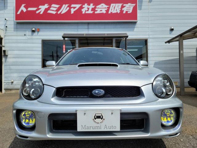 ＷＲＸ　ＮＢ－Ｒ　純正５ＭＴ・純正ＭＯＭＯステアリング・ＳＴｉゲノムタワーバー・ＳＴｉゲノムマフラー・キーレス・ＨＩＤヘッド・Ｆフォグ・ＲＡＹＳ１７インチアルミ(5枚目)