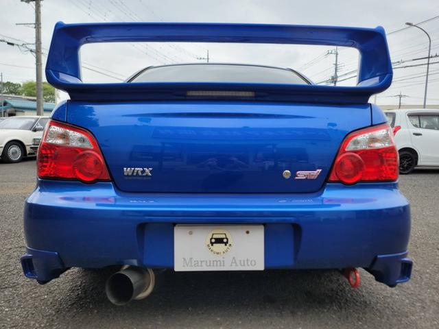 インプレッサ ＷＲＸ　ＳＴｉ　フルエアロ・ＲＥＣＡＲＯフルバケットシート・ＭＯＭＯステアリング・ＤＣＣＤ・ＡＢＳ・Ｄｅｆｉ追加メーター・ゼロスポーツトリプルメーターフード・ＢＬＩＴＺ車高調・トラストマフラー・ＲＡＹＳ１７ＡＷ（6枚目）