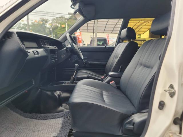 クラウンバン DX 純正5MT・ローダウン・タイベル交換済み・ホワイトレタータイヤ・社外14AW(17枚目)