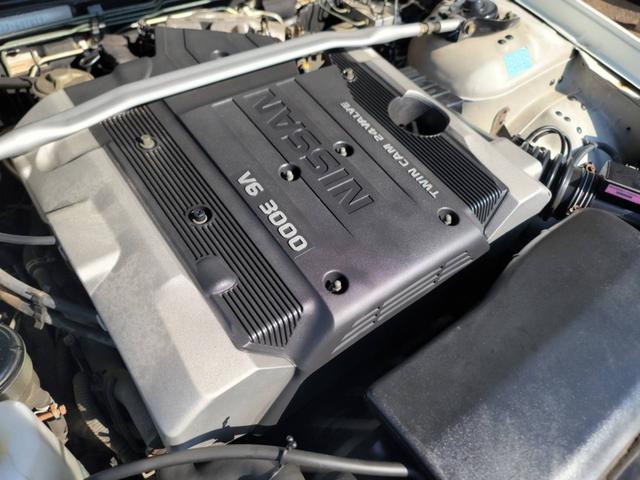 セドリック グランツーリスモＳＶ　フルエアロ・ニスモマフラー・フロントタワーバー・パワーシート・キーレス・ＢＢＳ１７インチアルミ（10枚目）