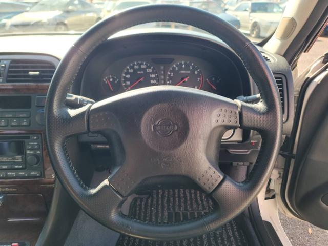 セドリック グランツーリスモＳＶ　フルエアロ・ニスモマフラー・フロントタワーバー・パワーシート・キーレス・ＢＢＳ１７インチアルミ（12枚目）