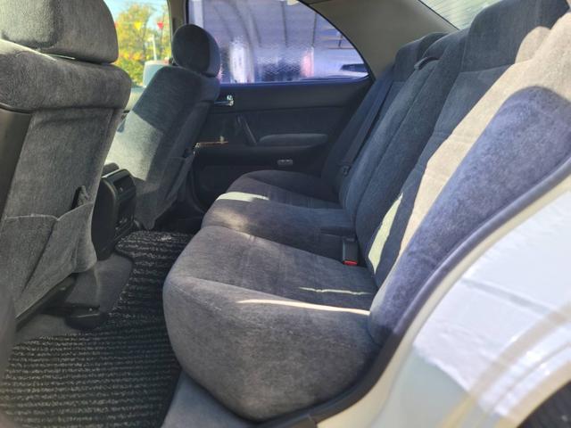 セドリック グランツーリスモＳＶ　フルエアロ・ニスモマフラー・フロントタワーバー・パワーシート・キーレス・ＢＢＳ１７インチアルミ（18枚目）