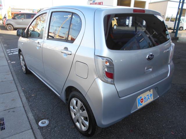 プレオプラス Ｆ　スマートアシスト　衝突軽減ブレーキ　スマートアシスト　アイドリングストップ　エコアイドル　プライバシーガラス　キーレス　ＣＤチューナー　軽自動車（5枚目）